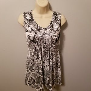 Sleeveless top